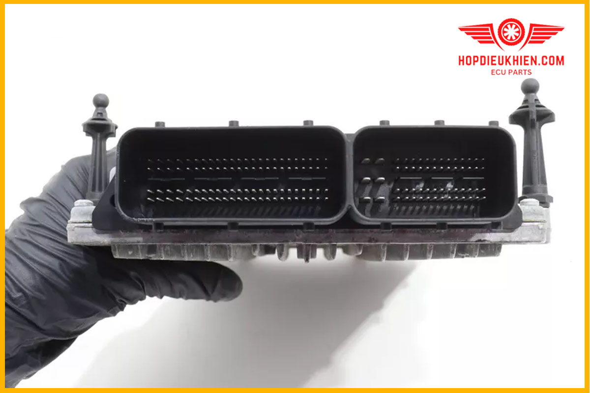 Hop-ecu-a276-mercedes-e400-med17-7-3-1 (4)